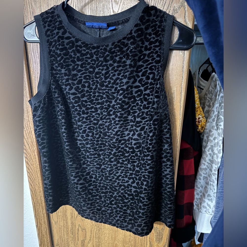 Apt 9 cheetah print top